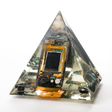 Morbidly Optimistic – Muzi Li Rowe